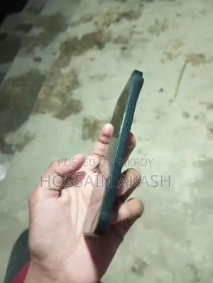 Apple iPhone 13 . (Used)