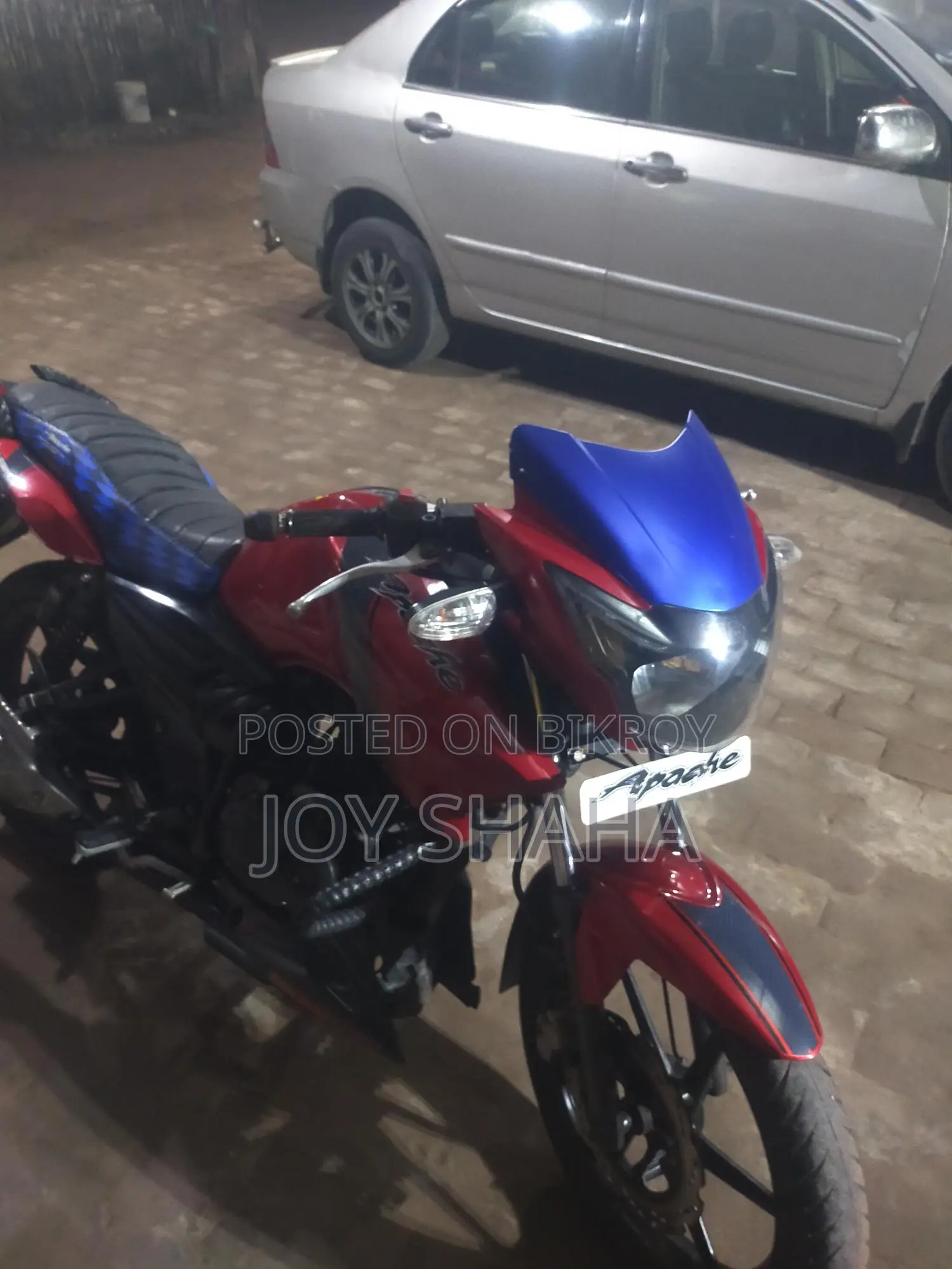 TVS APACHE RTR 150 2015