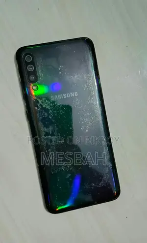 Samsung Galaxy A70 (Used)