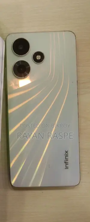 Infinix Hot 30i 8/128 (Used)
