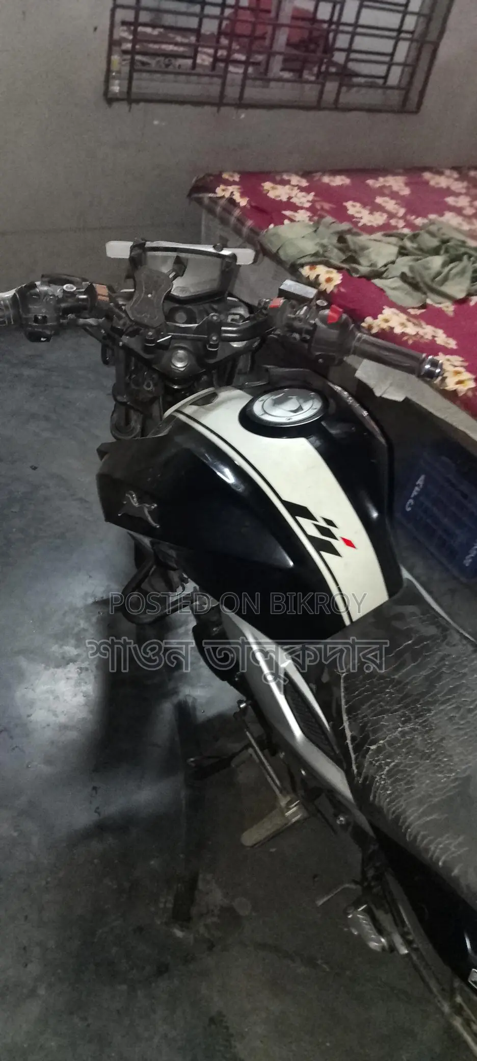 TVS Apache RTR 160 2024