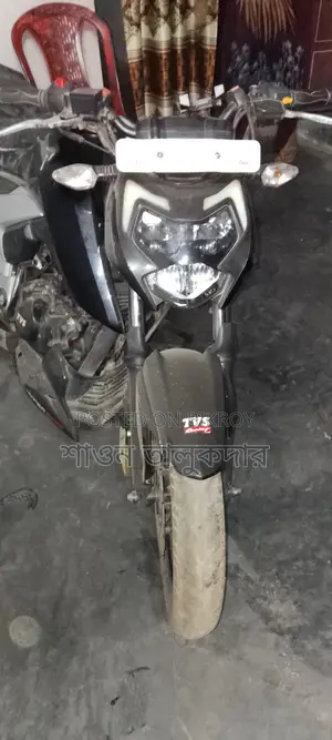 TVS Apache RTR 160 2024
