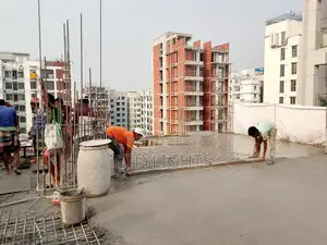 এক্সক্লুসিভ ১৭৫০ বর্গফুটের স্বপ্নের অ্যাপার্টমেন্ট