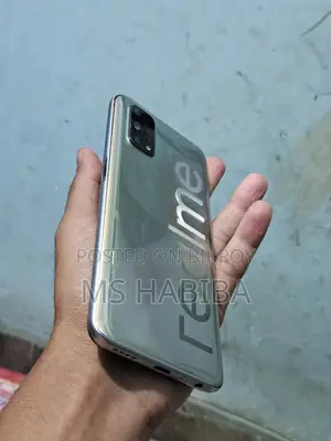 Realme 7 8/256 (Used)