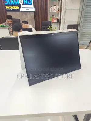 HP Elitebook 1040 G9 2in1 Core i5 12th gen Ram: DDR5 16GB SSD 512GB