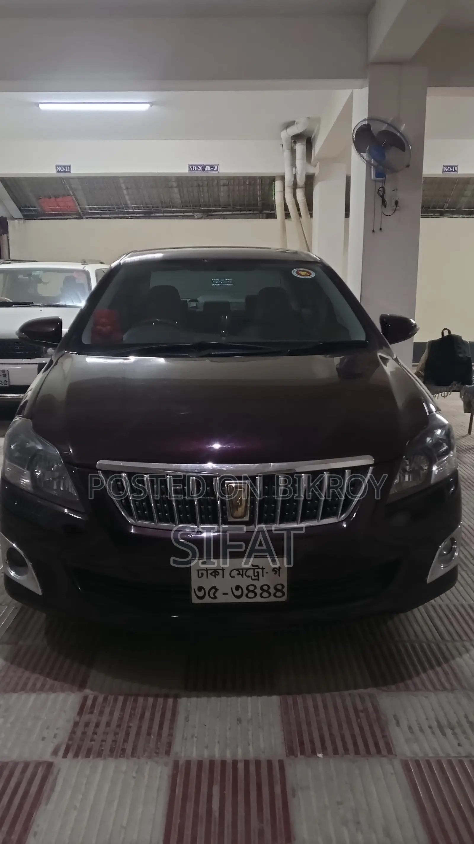 Toyota Premio 2011
