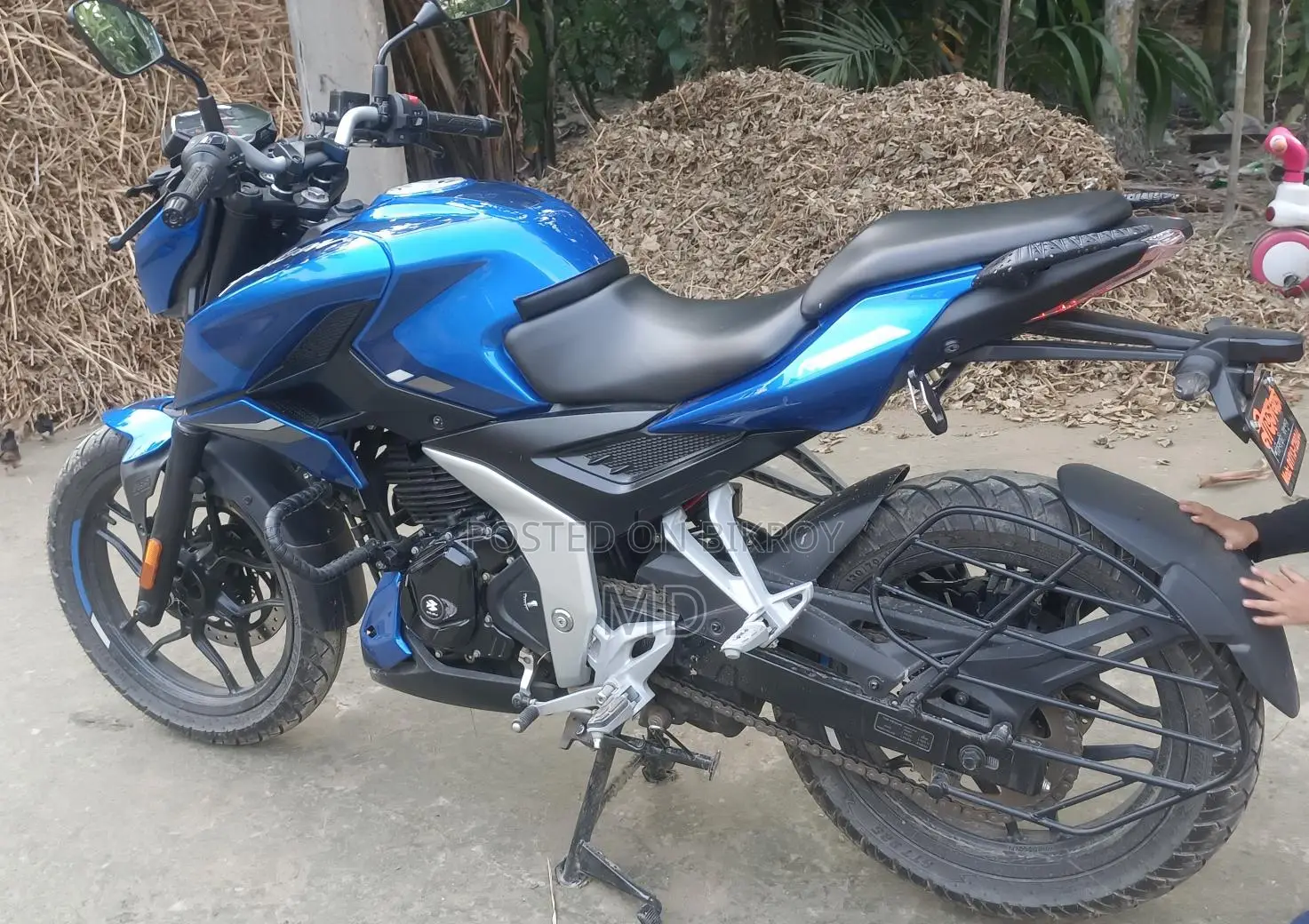 Bajaj Pulsar 250 N250 2023