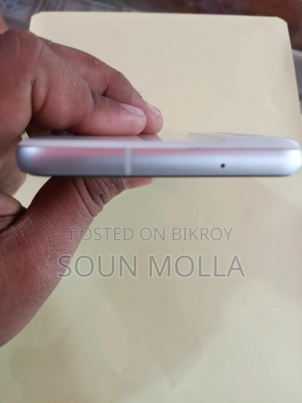 Samsung Galaxy S21 FE 5G . (Used)