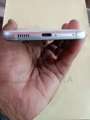 Samsung Galaxy S21 FE 5G . (Used)