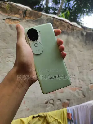 আইকিউওও জেড৯এস (ব্যবহৃত)