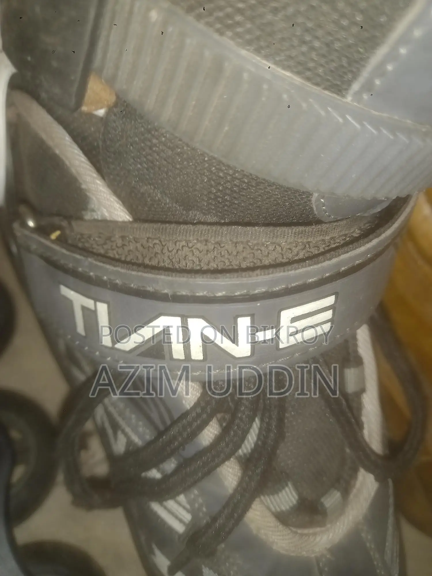 Skating Shoes for Sale