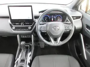 Toyota Corolla Cross Z LEATHER FULL LOAD 2024