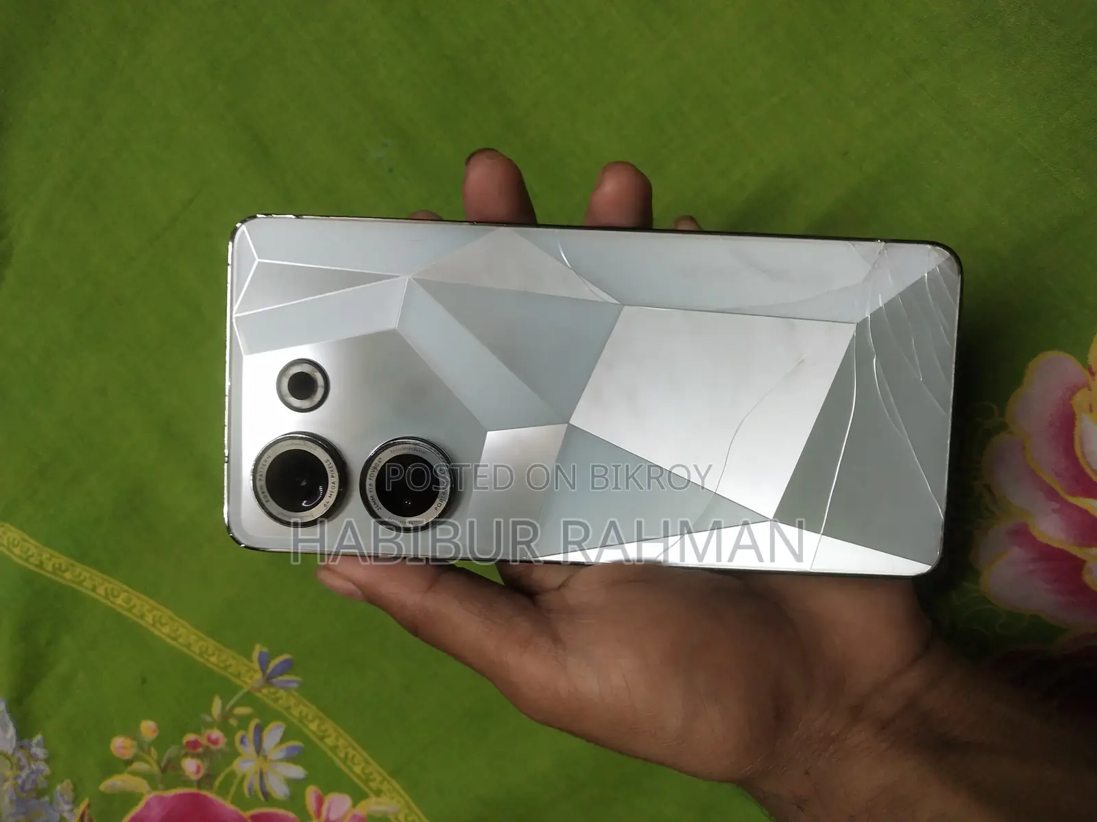 টেকনো ক্যামন ২০ প্রো (ব্যবহৃত)