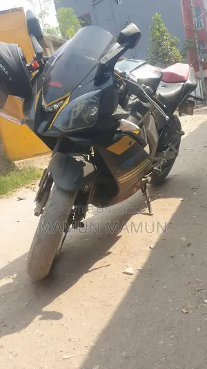 Aprilia GPR 150 . 2026
