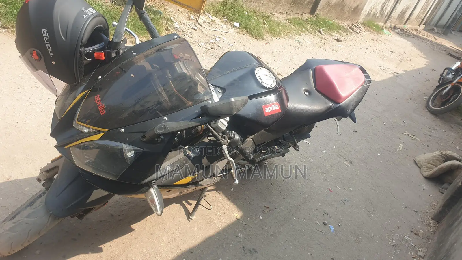 Aprilia GPR 150 . 2026