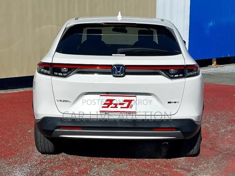 Honda Vezel Hybrid X package 2021