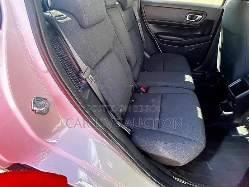 Honda Vezel Hybrid X package 2021