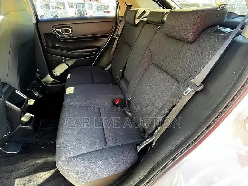 Honda Vezel Hybrid X package 2021