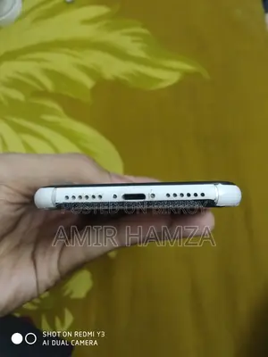 Apple iPhone 11 (Used)