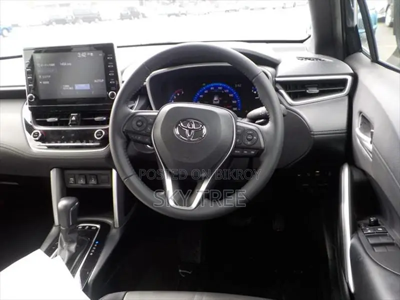 Toyota Corolla Cross z p k g 2023
