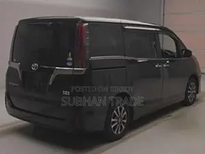 Toyota Esquire GI PREMIUM HYBRID 2021