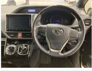 Toyota Esquire GI PREMIUM HYBRID 2021