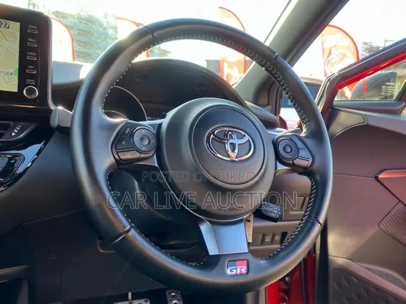 Toyota C-HR Hybrid S 2021