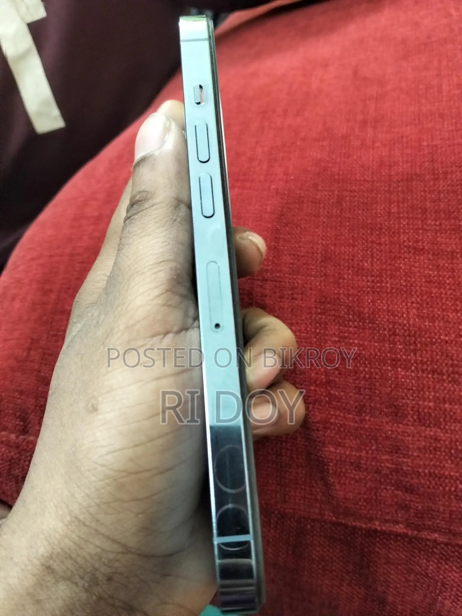 Apple iPhone 13 Pro . (Used)