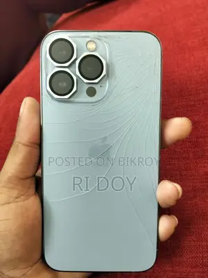 Apple iPhone 13 Pro . (Used)