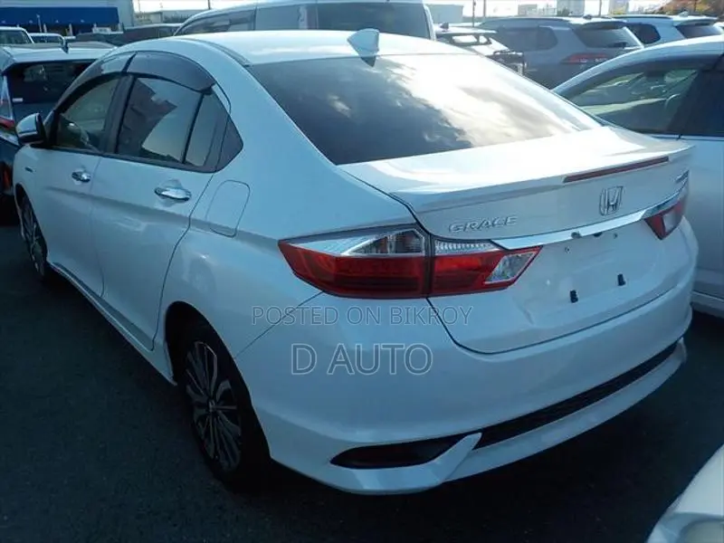 Honda Grace EX 2019