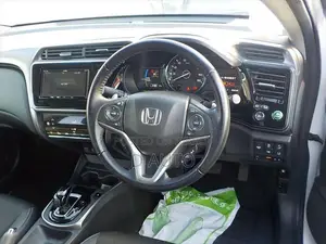 Honda Grace EX 2019