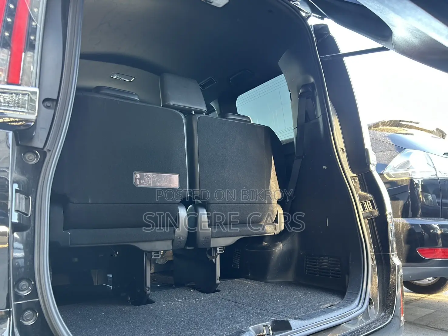 Toyota Esquire GI HYBRID 3.5 POINT 2021