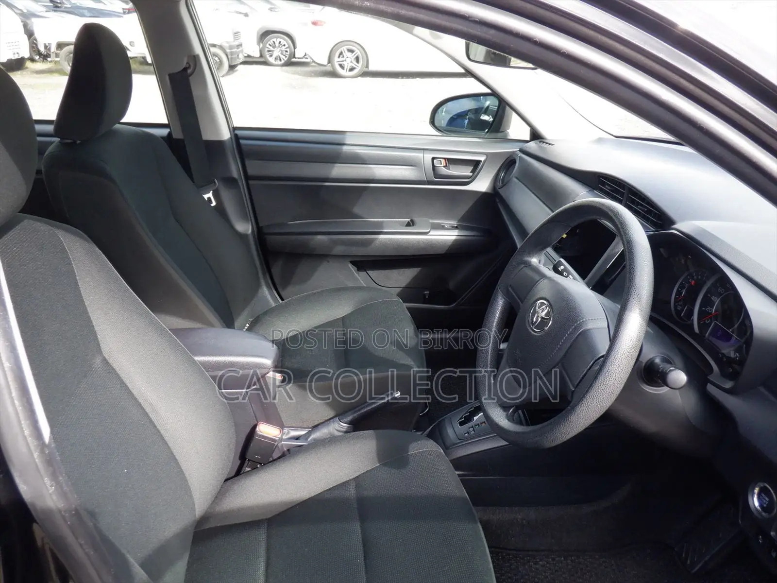 Toyota Axio Ex Non Hybrid Black 2020