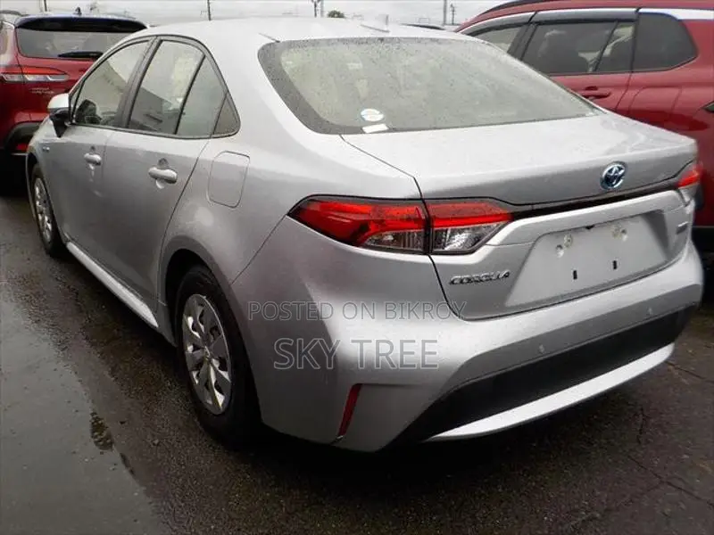 Toyota Corolla Gx package ২০২০