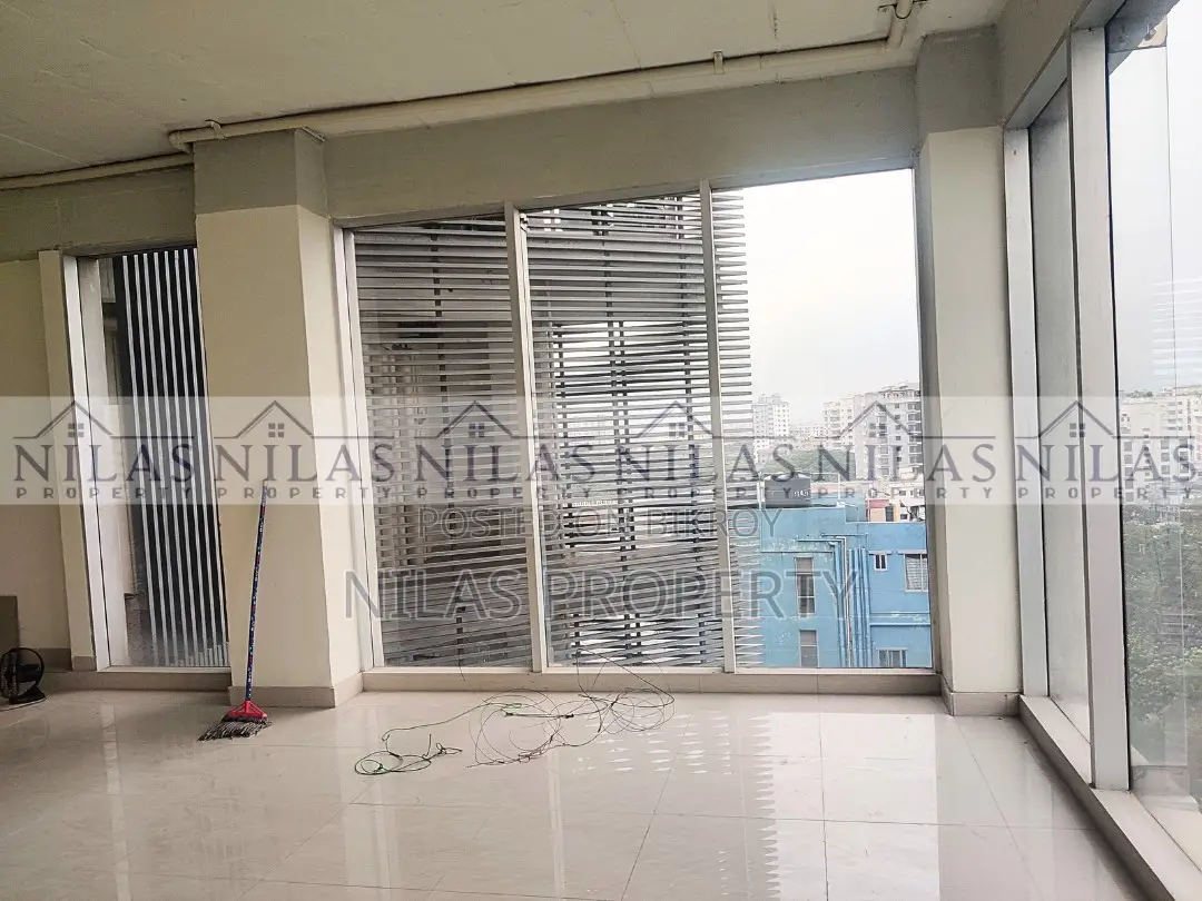 Modern Premises 8500 Sft Space for Rent in Dhanmondi