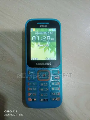 Samsung Guru Music 2 . (Used)