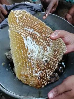 অরিজিনাল খাঁটি মধু