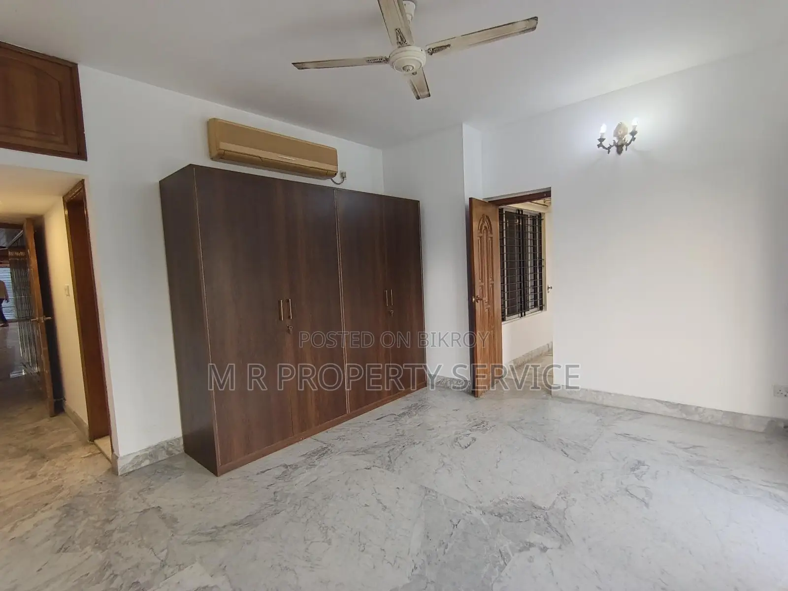 গুলশানে ৬০০০ বর্গফুটের বিলাসবহুল সেমি-ফার্নিশড অ্যাপার্টমেন্ট ভাড়া