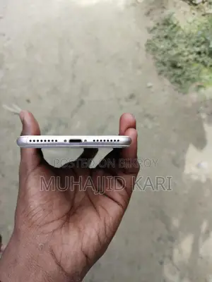 Apple iPhone 7 Plus (Used)