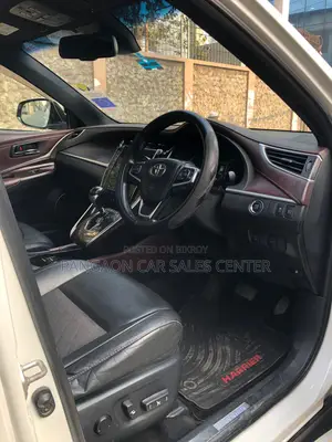 Toyota Harrier ADVANCE PREMIUM 2015