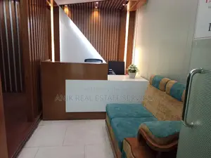 Commarcial 2200 Sft Full Farni Flat Rent At Gulshan 2