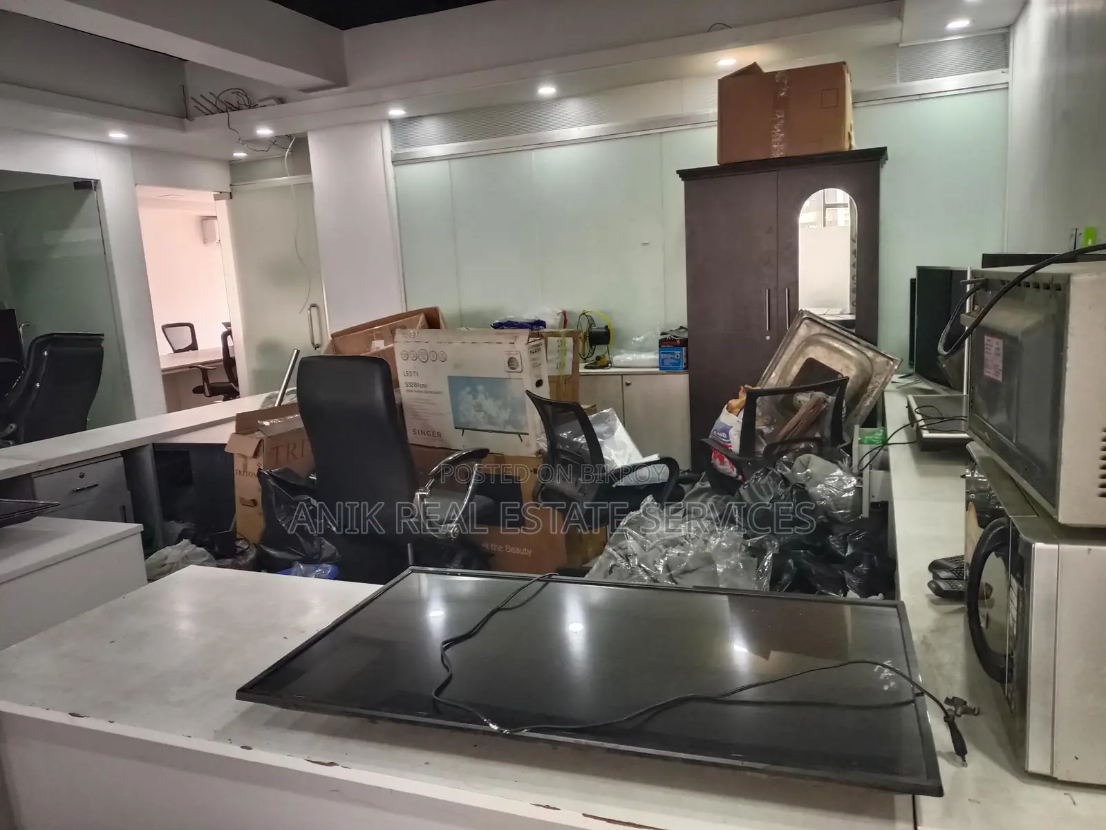 Commarcial 2200 Sft Full Farni Flat Rent At Gulshan 2