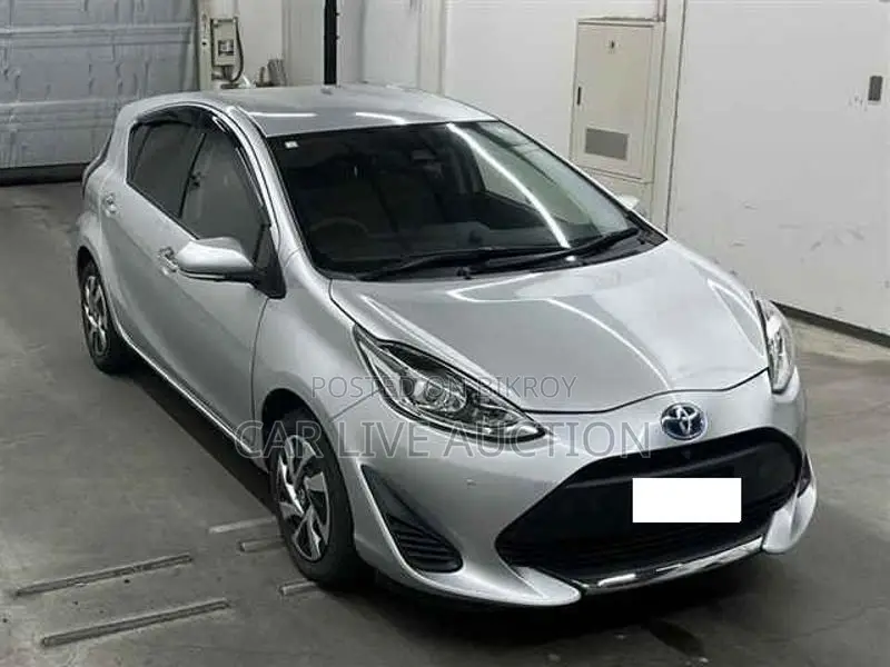 Toyota Aqua Hybrid 2021