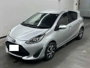 Toyota Aqua Hybrid 2021