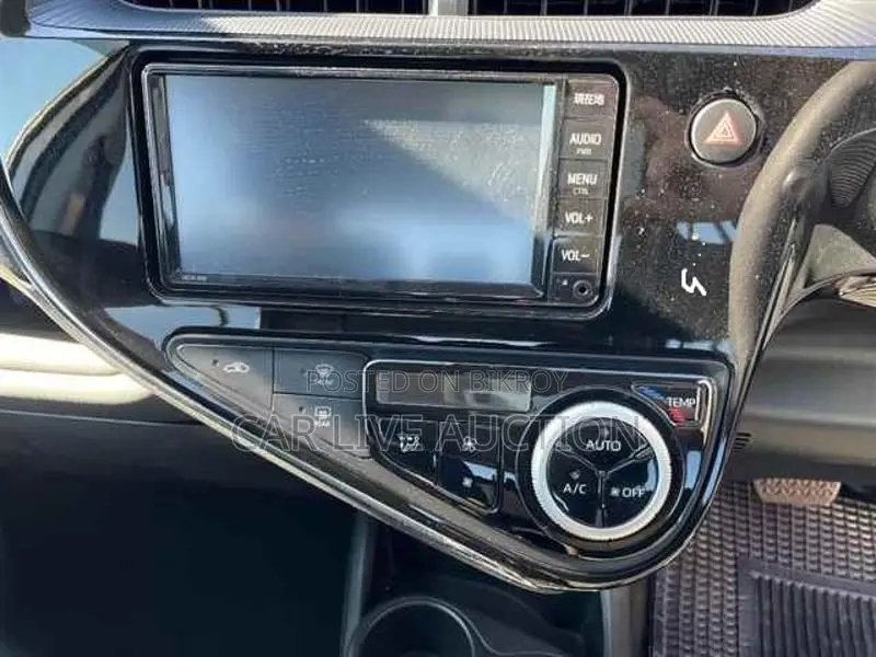 Toyota Aqua Hybrid 2021