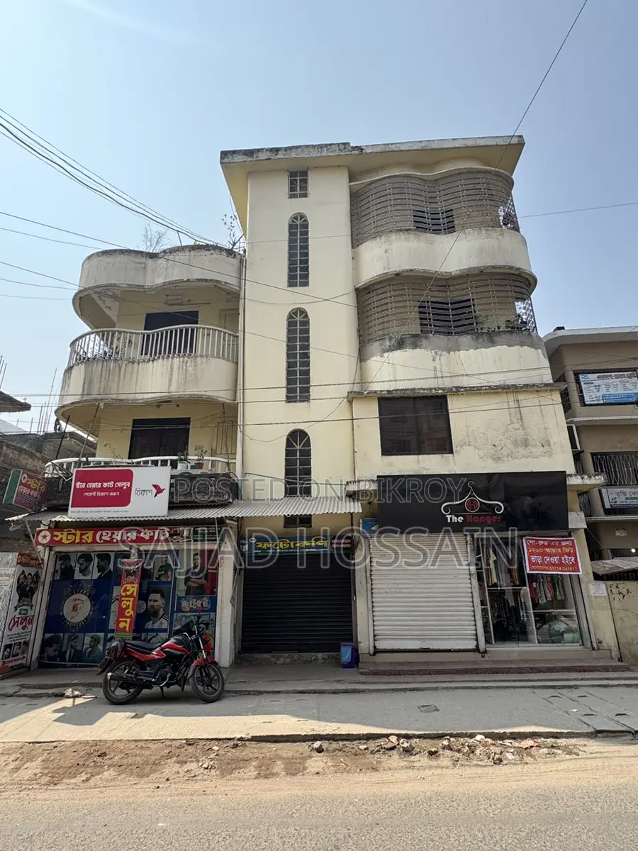 Showroom for Rent