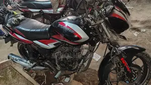 Bajaj Discover 125 - 2022