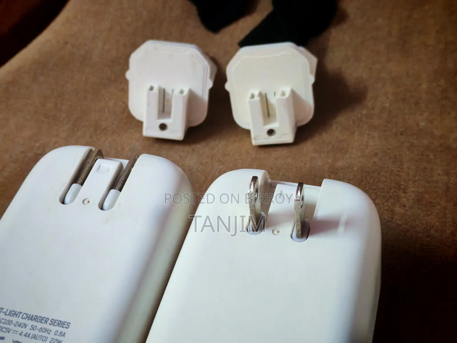 22w Charger and 20w Charger.