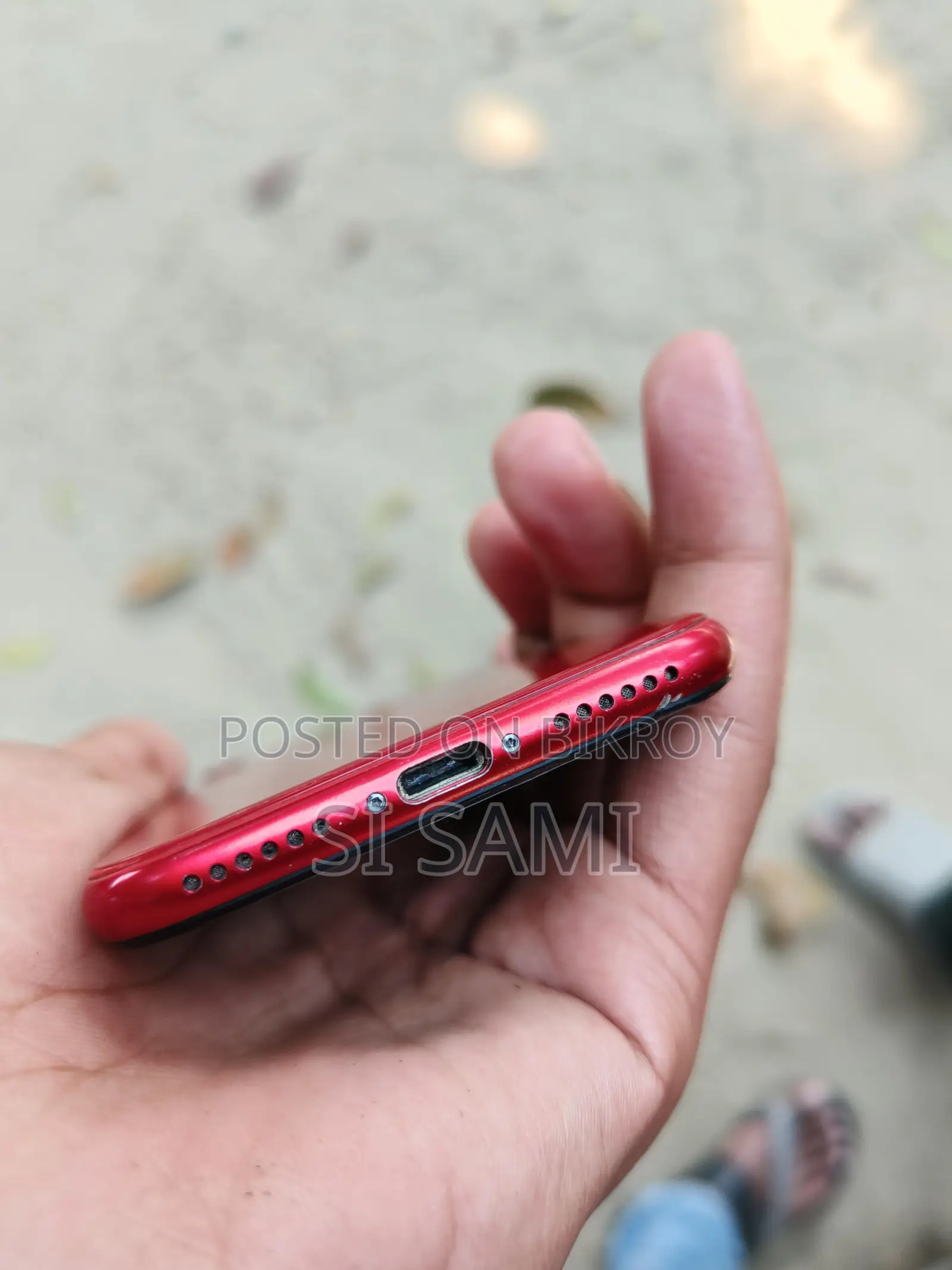 Apple iPhone SE 2020 (ব্যবহৃত)