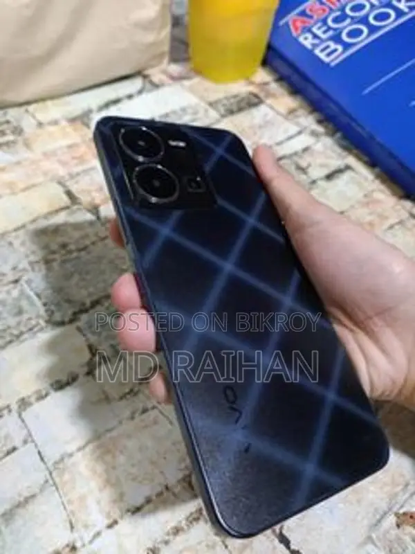 Vivo Y35 (Used)
